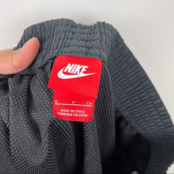 Nike Dark Grey Black Tennis Skirt Athletic Shorts Y2K Women's Size Small - Picture 6 of 6